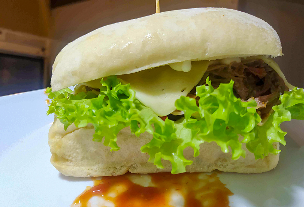 Sándwich de Ropa Vieja